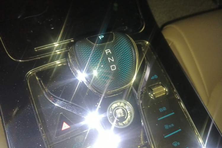 Used BYD Han 2020 EV Long-Range Luxury Model Gear Lever