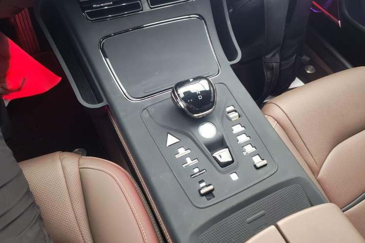 Used BYD Han 2020 EV Long-Range Luxury Model Gear Lever