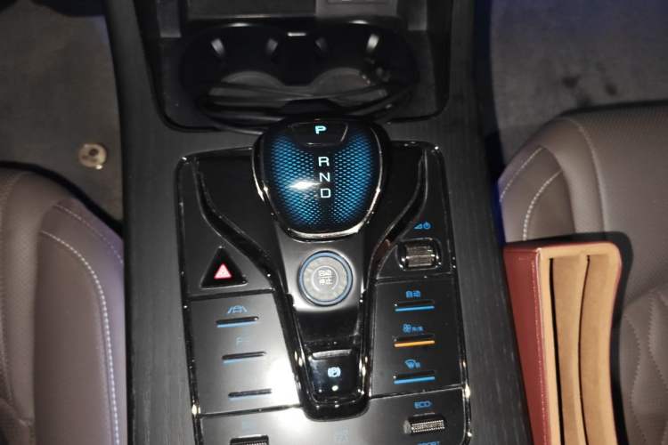 Used BYD Han 2020 EV Four-Wheel Drive High-Performance Flagship Model Gear Lever