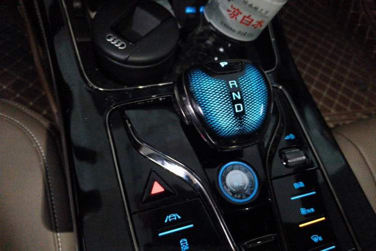 Used BYD Han 2020 EV Long-Range Luxury Model Gear Lever