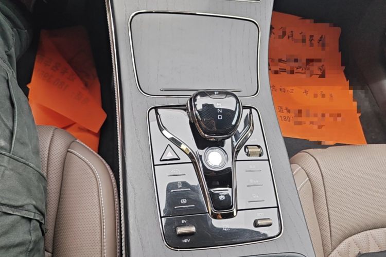 Used BYD Han 2020 DM Four-Wheel Drive Performance Edition Prestige Model Gear Lever