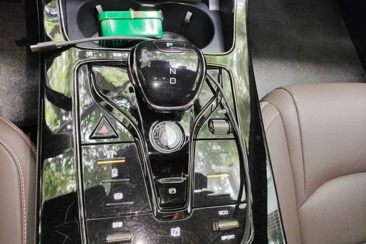 Used BYD Han 2020 EV Long-Range Luxury Model Gear Lever
