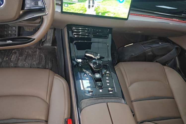 Used BYD Han 2020 DM Four-Wheel Drive Performance Edition Luxury Model Gear Lever