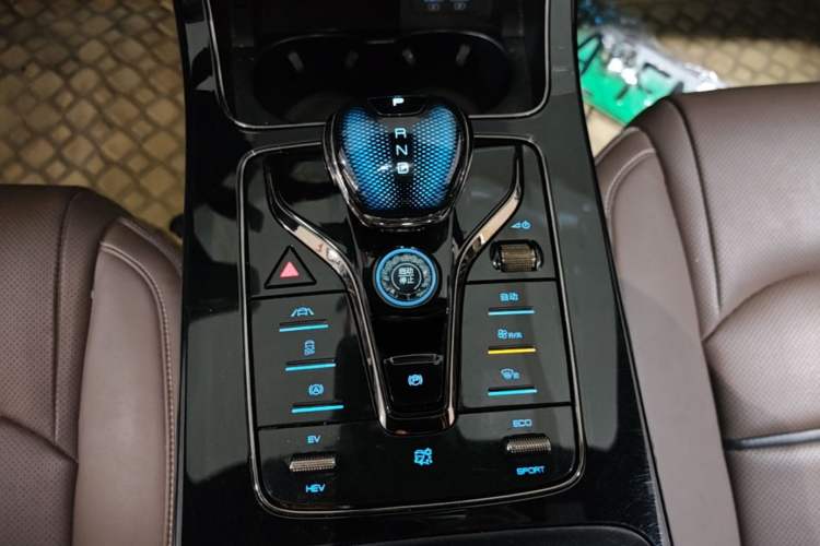 Used BYD Han 2020 DM Four-Wheel Drive Performance Edition Luxury Model Gear Lever
