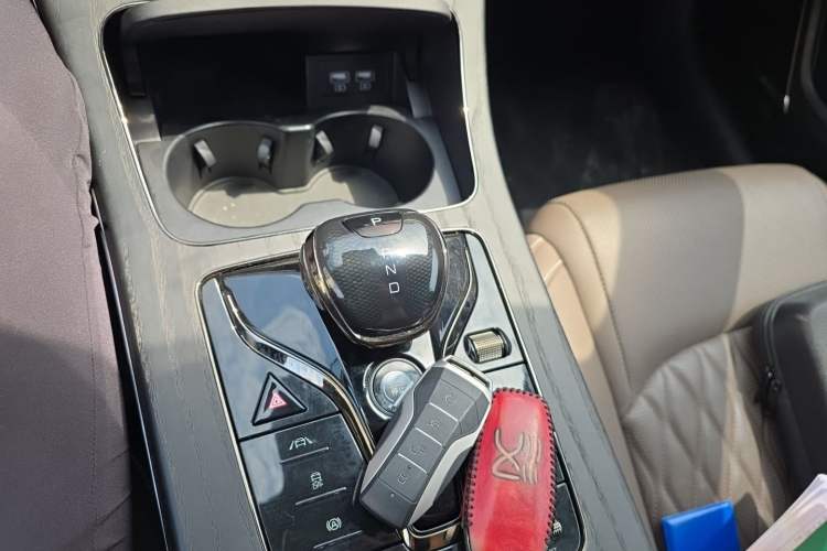 Used BYD Han 2020 DM Four-Wheel Drive Performance Edition Prestige Model Gear Lever