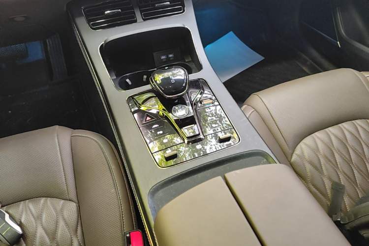 Used BYD Han 2020 EV Long-Range Deluxe Model Gear Lever