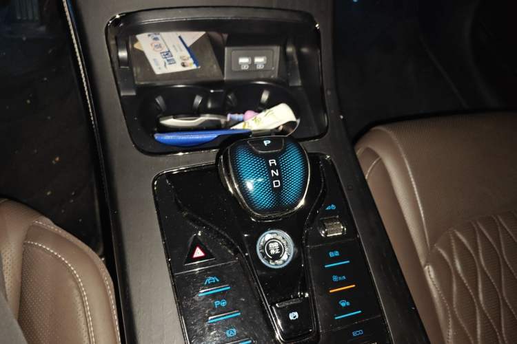 Used BYD Han 2020 EV Four-Wheel Drive High-Performance Flagship Model Gear Lever