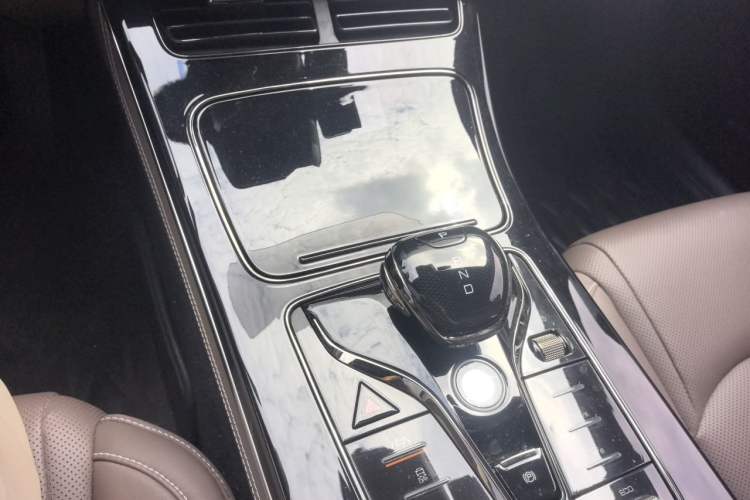 Used BYD Han 2020 DM Four-Wheel Drive Performance Edition Luxury Model Gear Lever