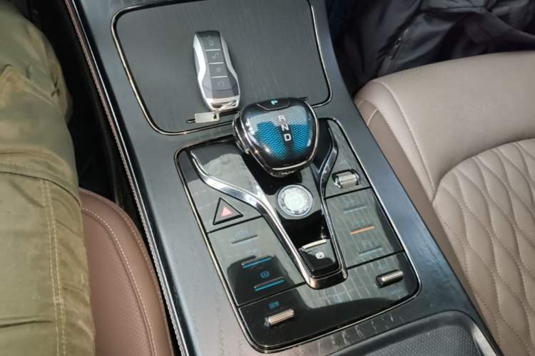 Used BYD Han 2020 EV Four-Wheel Drive High-Performance Flagship Model Gear Lever