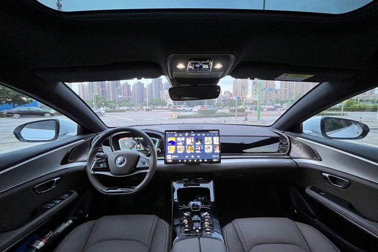 Used BYD Han 2020 EV Long-Range Luxury Model Headliner