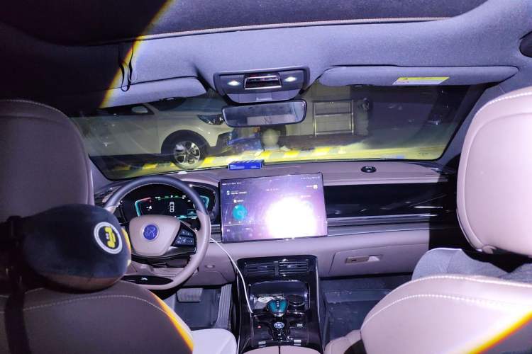 Used BYD Han 2020 DM Four-Wheel Drive Performance Edition Luxury Model Headliner