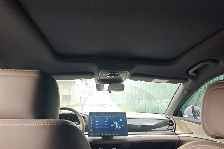 Used BYD Han 2020 DM Four-Wheel Drive Performance Edition Luxury Model Headliner