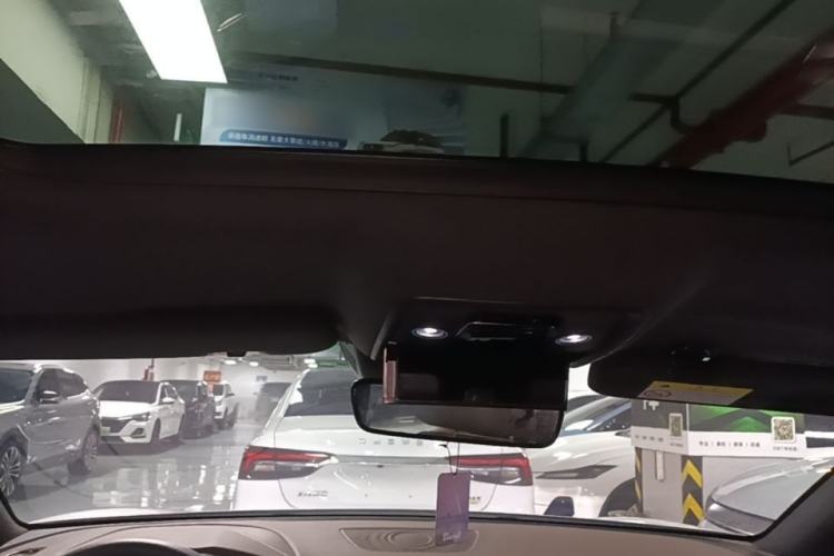 Used BYD Han 2020 EV Long-Range Luxury Model Headliner