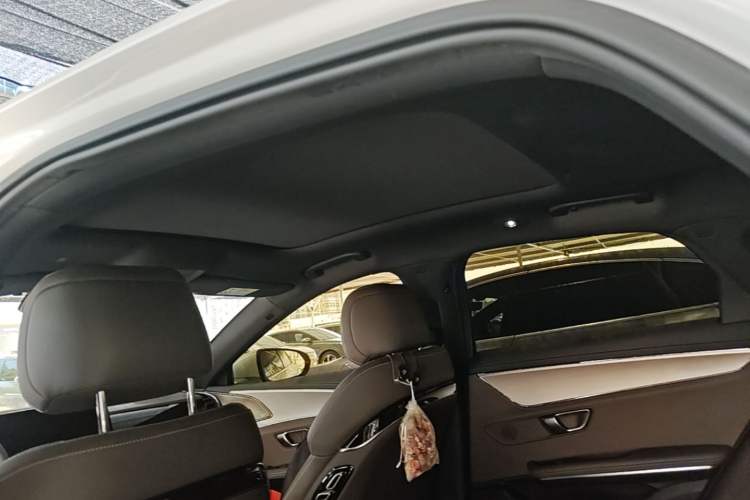 Used BYD Han 2020 EV Long-Range Luxury Model Headliner