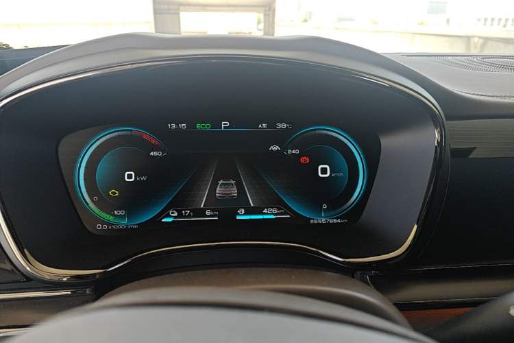 Used BYD Han 2020 DM Four-Wheel Drive Performance Edition Prestige Model Instrument Cluster