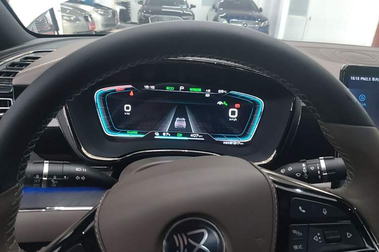 Used BYD Han 2020 EV Long-Range Luxury Model Instrument Cluster