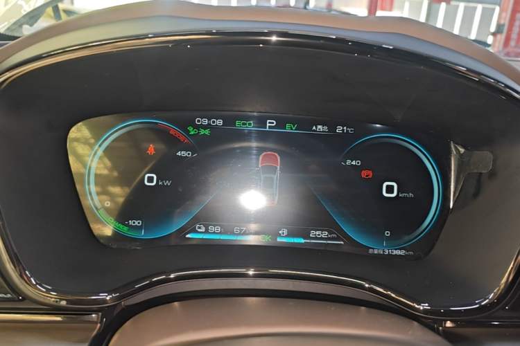 Used BYD Han 2020 DM Four-Wheel Drive Performance Edition Luxury Model Instrument Cluster