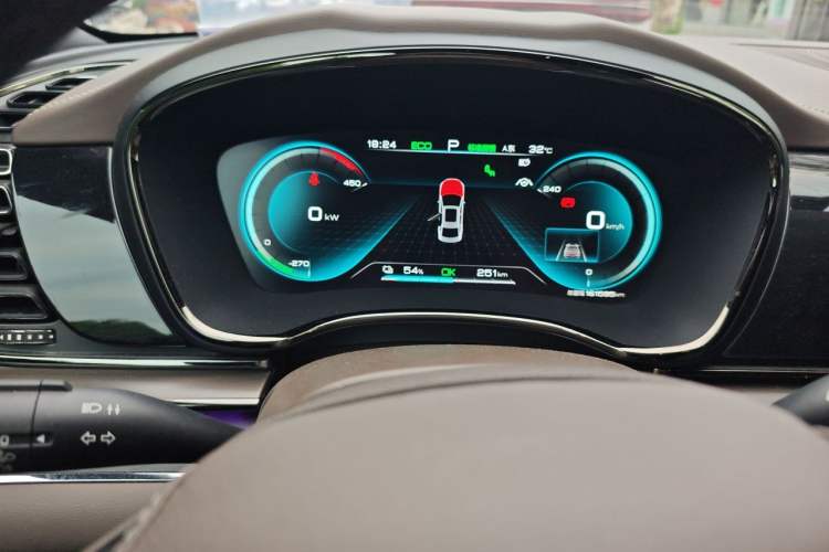 Used BYD Han 2020 EV Four-Wheel Drive High-Performance Flagship Model Instrument Cluster