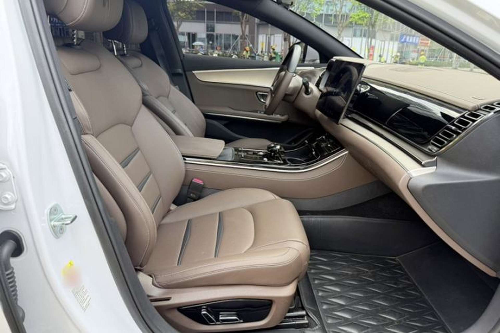Used BYD Han 2020 EV Long-Range Luxury Model Interior 3