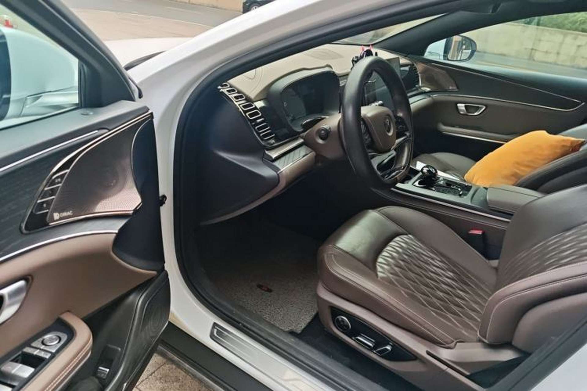Used BYD Han 2020 EV Four-Wheel Drive High-Performance Flagship Model Interior 3