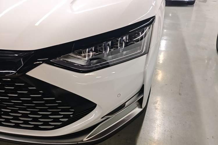Used BYD Han 2020 DM Four-Wheel Drive Performance Edition Luxury Model Left Front Headlight