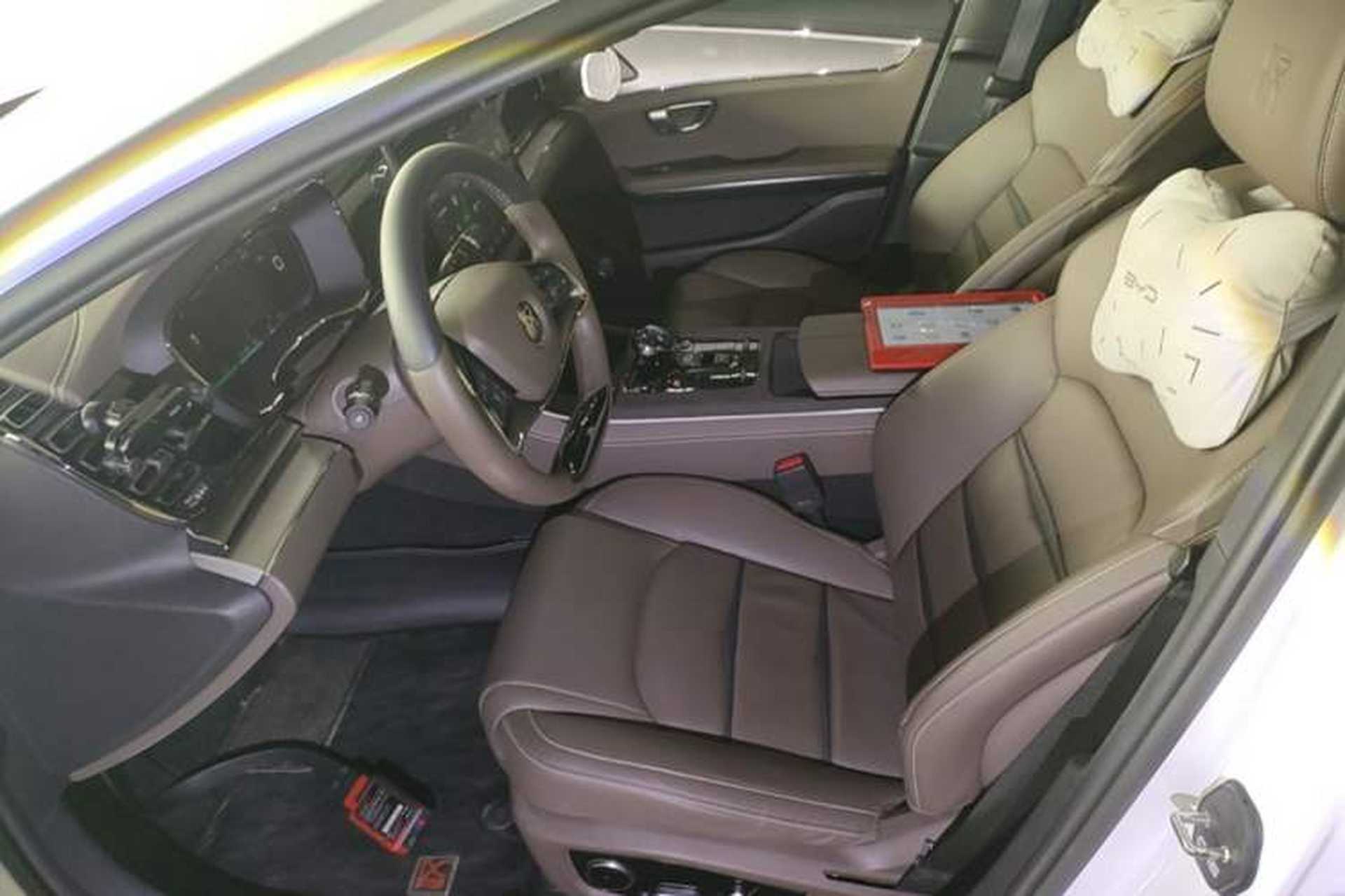 Used BYD Han 2020 DM Four-Wheel Drive Performance Edition Luxury Model Left Front Seat