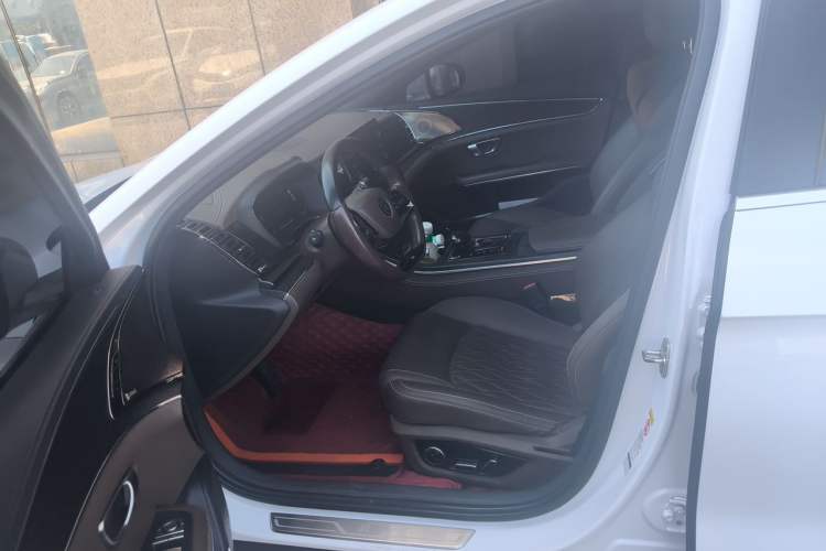 Used BYD Han 2020 EV Long-Range Deluxe Model Left Front Seat