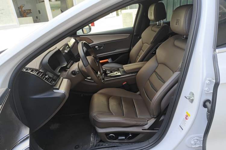 Used BYD Han 2020 DM Four-Wheel Drive Performance Edition Prestige Model Left Front Seat