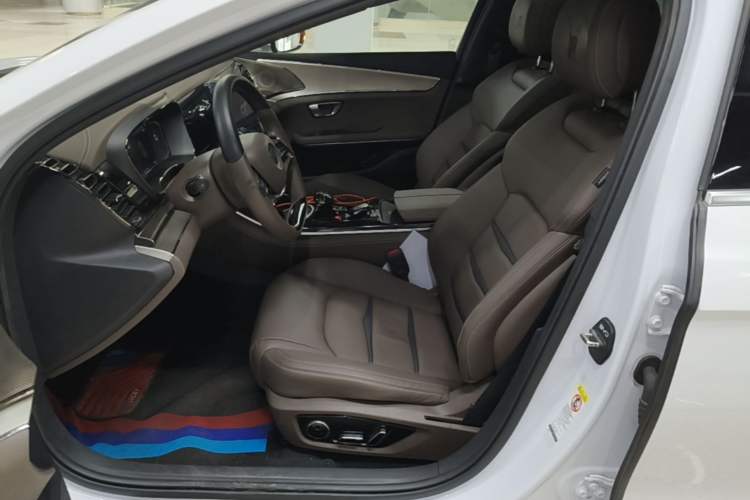 Used BYD Han 2020 EV Long-Range Luxury Model Left Front Seat