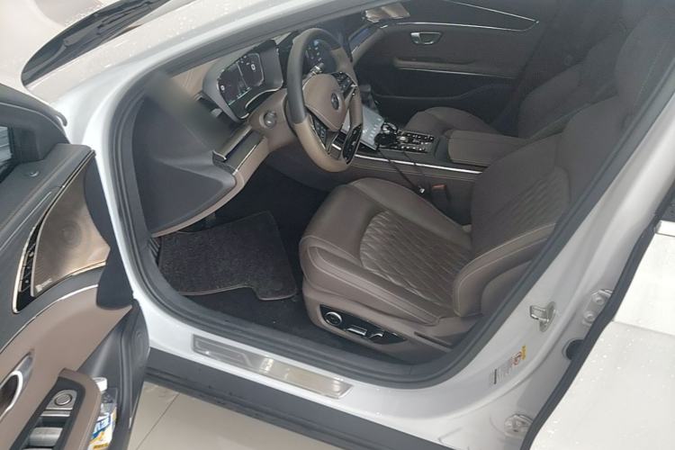 Used BYD Han 2020 EV Long-Range Luxury Model Left Front Seat