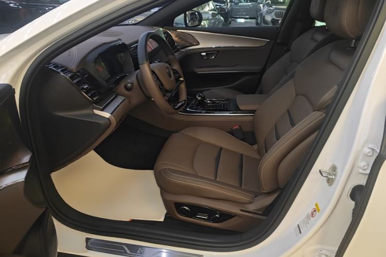 Used BYD Han 2020 DM Four-Wheel Drive Performance Edition Luxury Model Left Front Seat