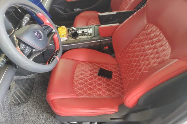 Used BYD Han 2020 EV Four-Wheel Drive High-Performance Flagship Model Left Front Seat