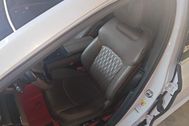 Used BYD Han 2020 DM Four-Wheel Drive Performance Edition Prestige Model Left Front Seat