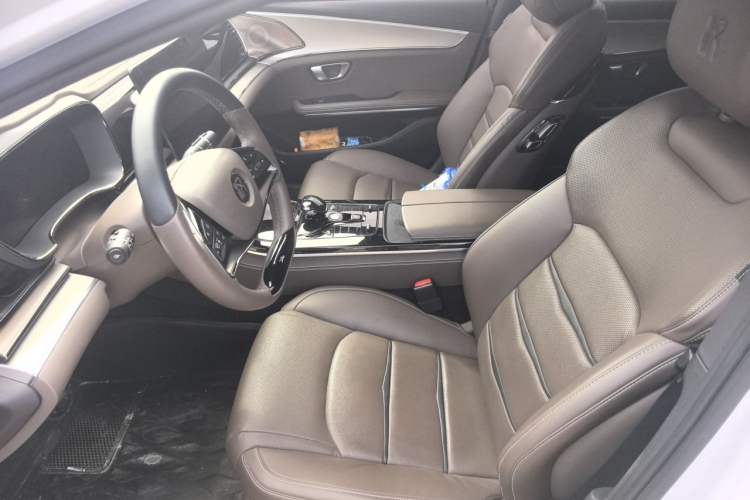Used BYD Han 2020 DM Four-Wheel Drive Performance Edition Luxury Model Left Front Seat