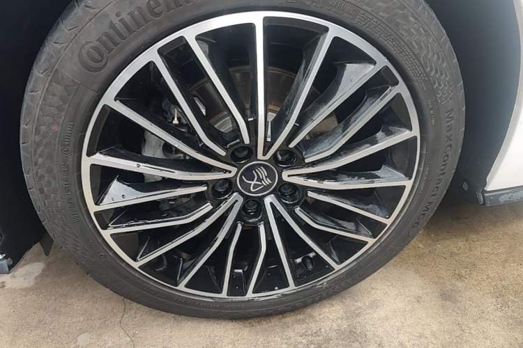 Used BYD Han 2020 DM Four-Wheel Drive Performance Edition Luxury Model Left Front Wheel Hub