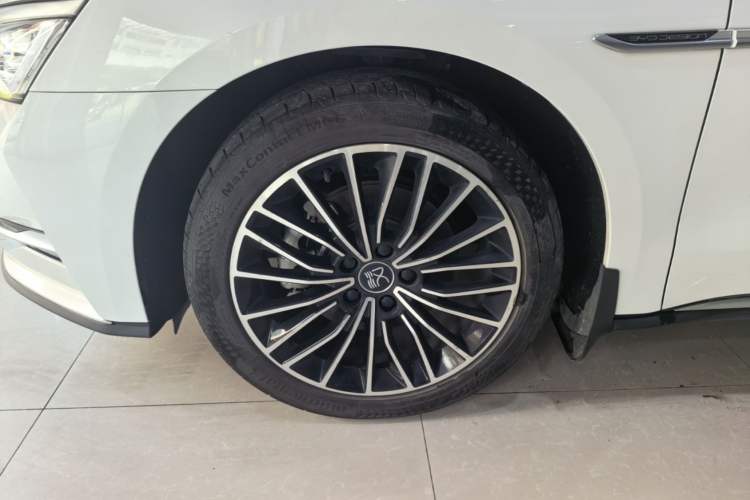 Used BYD Han 2020 DM Four-Wheel Drive Performance Edition Prestige Model Left Front Wheel Hub