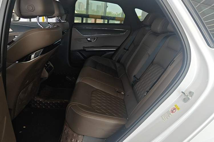 Used BYD Han 2020 DM Four-Wheel Drive Performance Edition Prestige Model Left Rear Seat