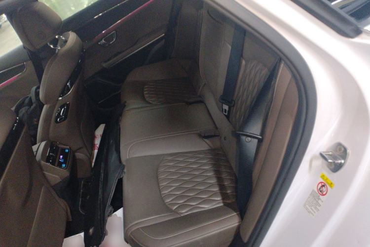 Used BYD Han 2020 DM Four-Wheel Drive Performance Edition Prestige Model Left Rear Seat