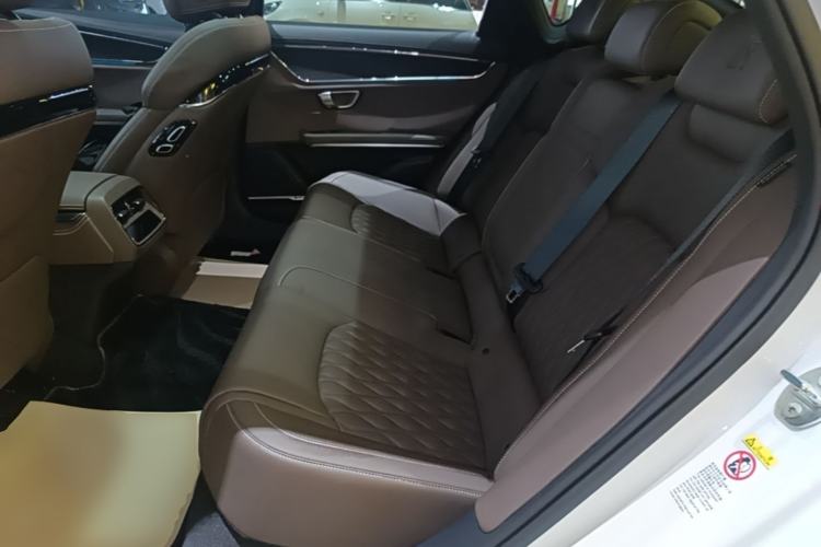 Used BYD Han 2020 DM Four-Wheel Drive Performance Edition Prestige Model Left Rear Seat