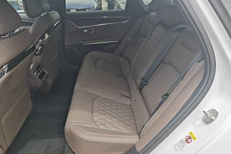 Used BYD Han 2020 DM Four-Wheel Drive Performance Edition Prestige Model Left Rear Seat