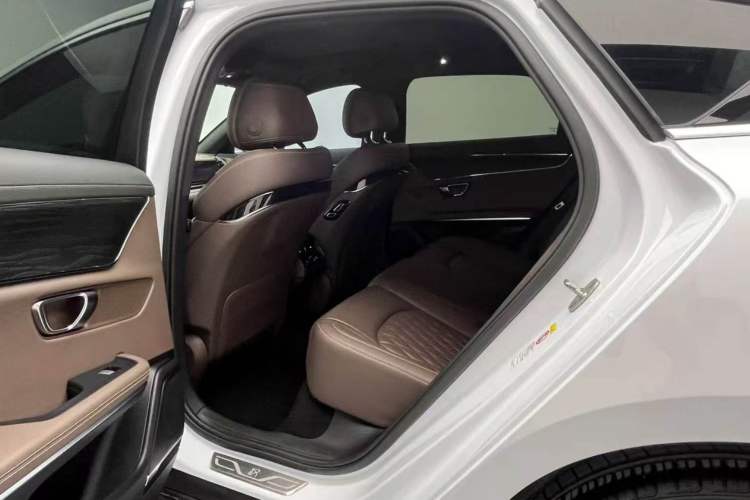 Used BYD Han 2020 EV Long-Range Deluxe Model Left Rear Seat
