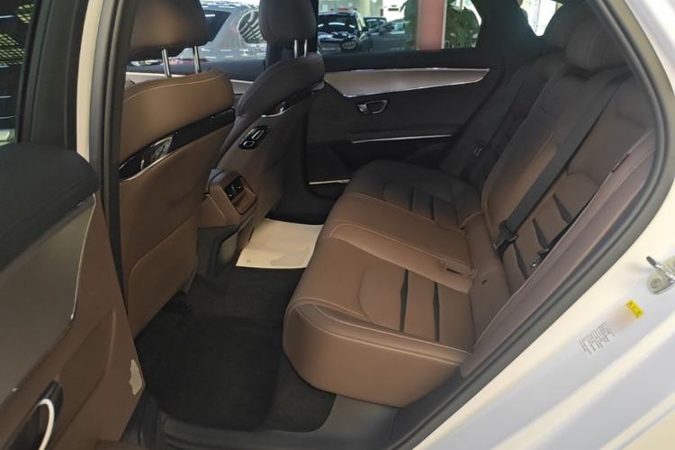 Used BYD Han 2020 DM Four-Wheel Drive Performance Edition Luxury Model Left Rear Seat
