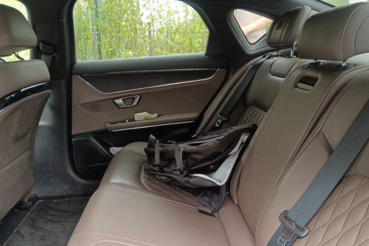 Used BYD Han 2020 EV Four-Wheel Drive High-Performance Flagship Model Left Rear Seat