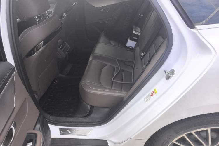 Used BYD Han 2020 DM Four-Wheel Drive Performance Edition Luxury Model Left Rear Seat