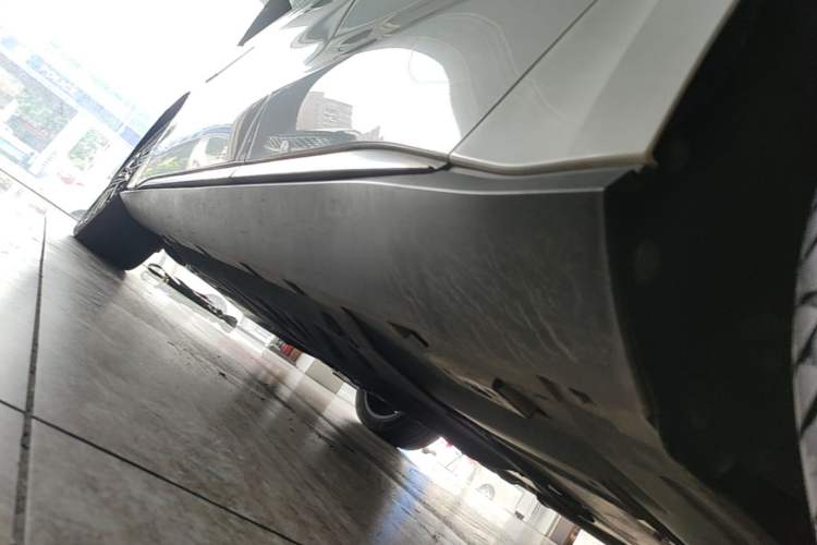 Used BYD Han 2020 DM Four-Wheel Drive Performance Edition Luxury Model Left Side Sill