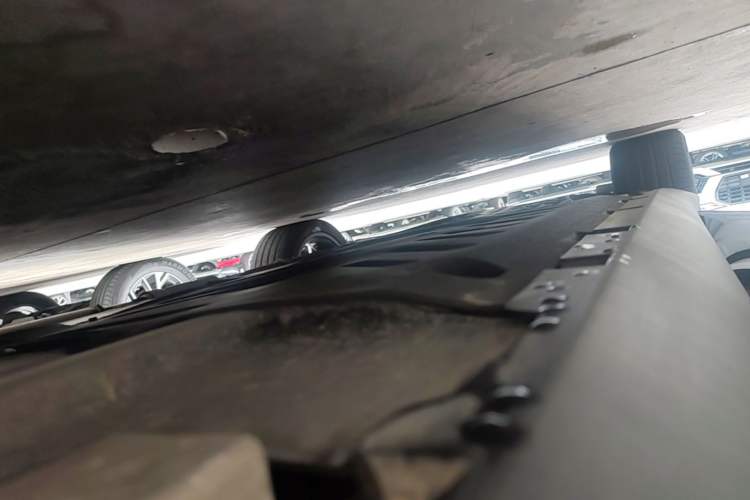 Used BYD Han 2020 DM Four-Wheel Drive Performance Edition Luxury Model Left Side Sill