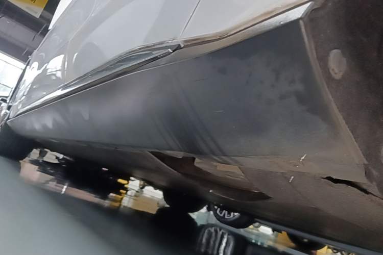 Used BYD Han 2020 EV Long-Range Deluxe Model Left Side Sill