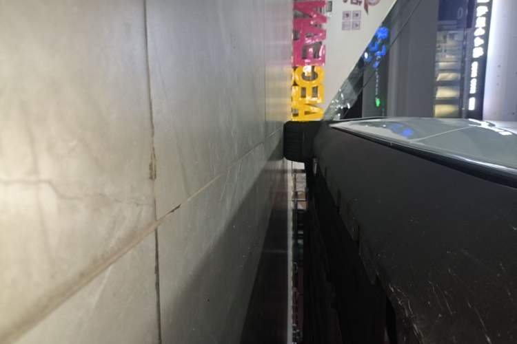 Used BYD Han 2020 EV Long-Range Deluxe Model Left Side Sill
