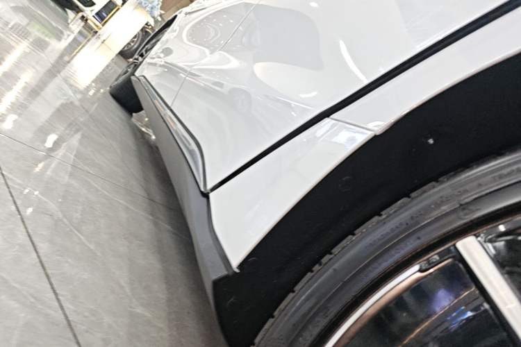 Used BYD Han 2020 EV Four-Wheel Drive High-Performance Flagship Model Left Side Sill