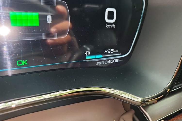 Used BYD Han 2020 DM Four-Wheel Drive Performance Edition Prestige Model Odometer Close Up